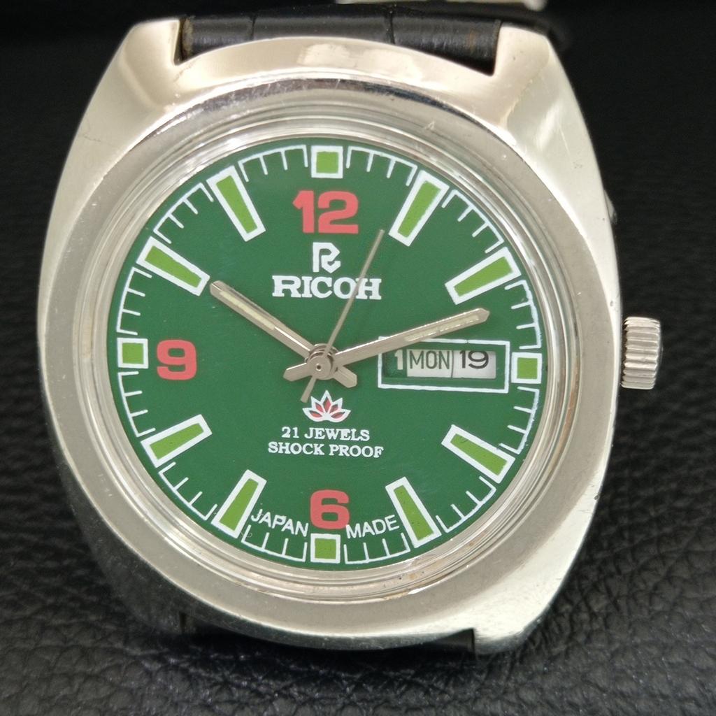 AUTOMATIC VINTAGE RICOH R31 JAPAN MENS GREEN COLOR DIAL WATCH a707741-1
