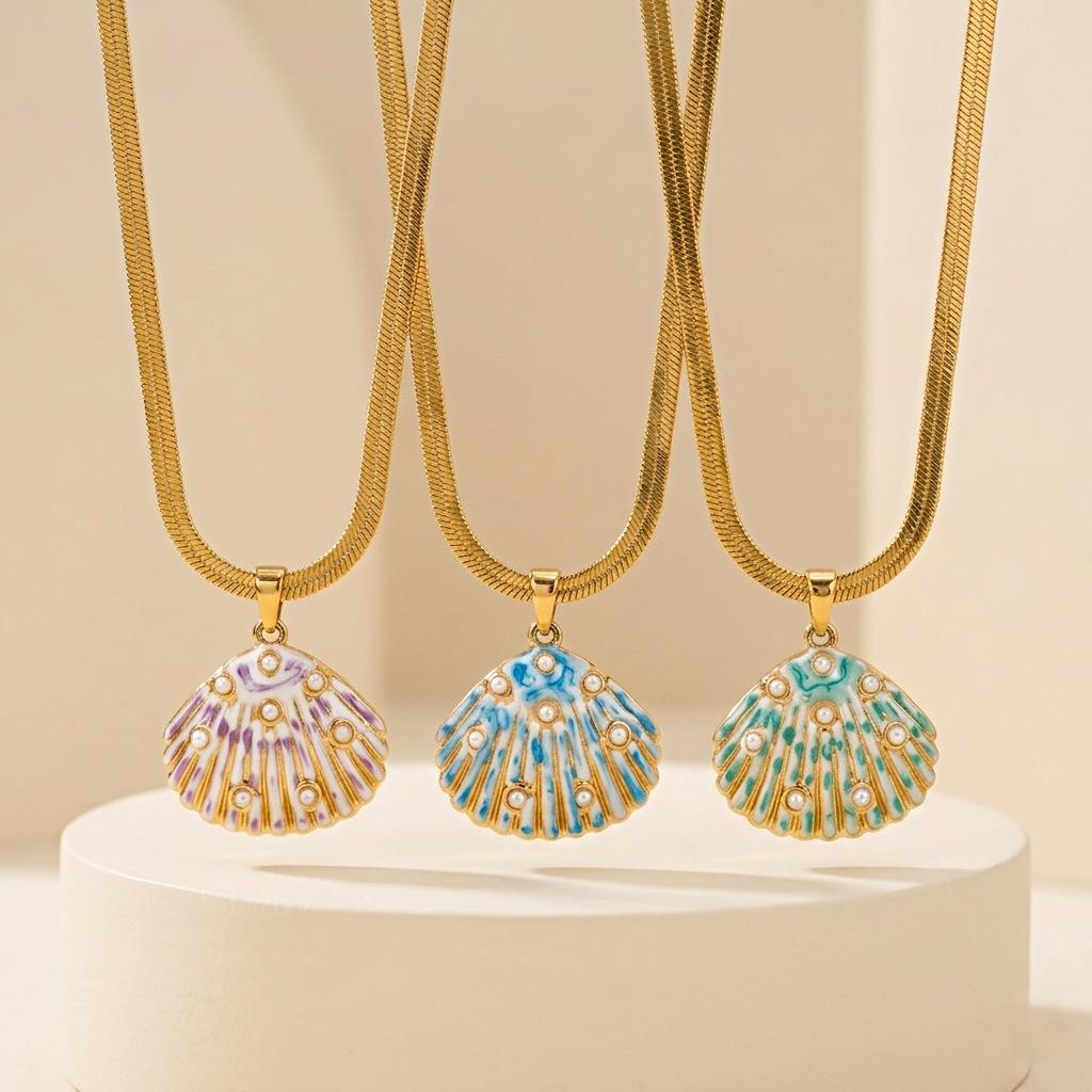 Colorful Oil-splashed Shell Pendant, Ocean-themed, 18K Gold Plated Chain, High-end Necklace