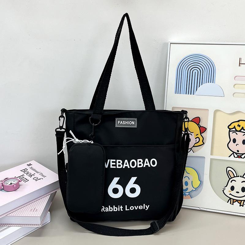 Large Capacity Canvas Bag, Student Make-Up Bag, Casual Versatile Printed Letter Shoulder Bag, Literary Women'S Mother And Child Bag