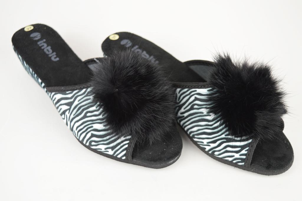 Pantofle na klínku Inblu RR1F 36 Černobílý velur