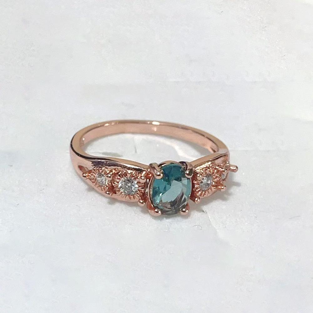 Rose Gold Zircon-Inlaid Ring & Earring Set for Women - Light Luxury Fashion Jewelry