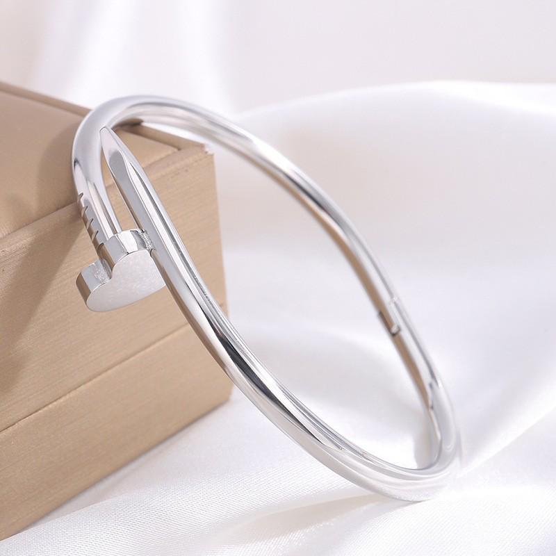 Starry Sky Full Diamond Titanium Steel Bracelet – Versatile, No-Fade Silver Women's Fashion Accessory