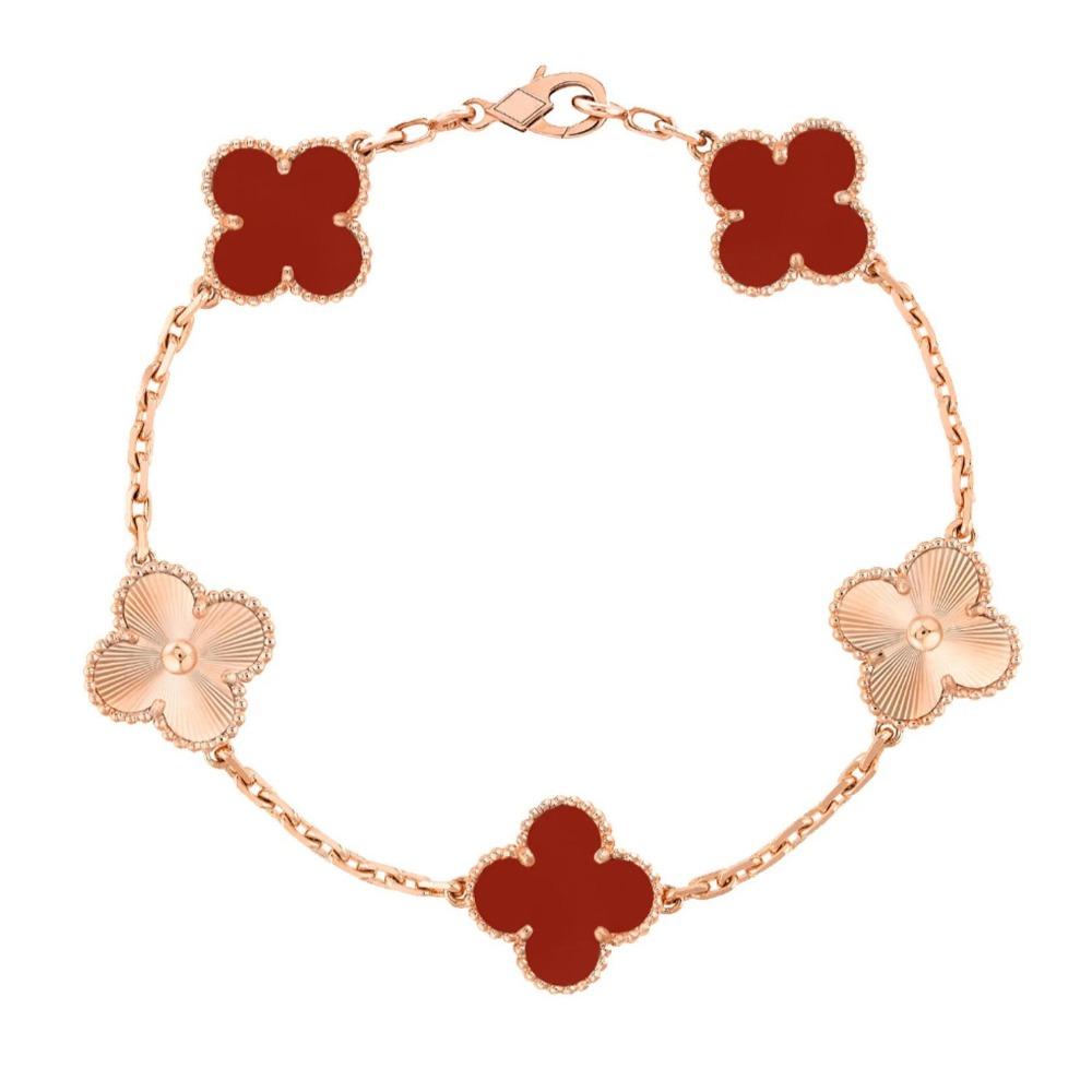 Luxury and Sophisticated Four-leaf Clover Bracelet for Women Made of Agate and Mother-of-pearl