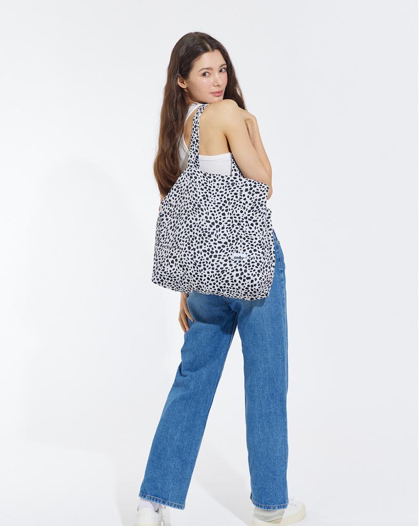 Sehr Leopard Marshmallow Big Bag (White)