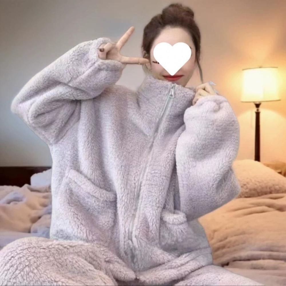 **Kadın Flanel Pijama Takımı Yuvarlak Yaka Jakarlı Uzun Peluş Kalın Sıcak Ev Giyimi**
