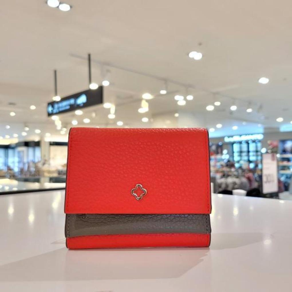 Mari eclaire highly recommended cowhide slim line pretty half wallet 606181