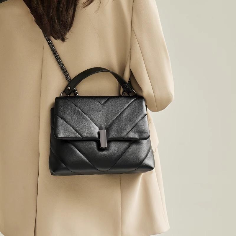 Premium Chain Bag 2025 New Fashion Women's Bag Retro Messenger Bag Texture Versatile Ins Shoulder Bag