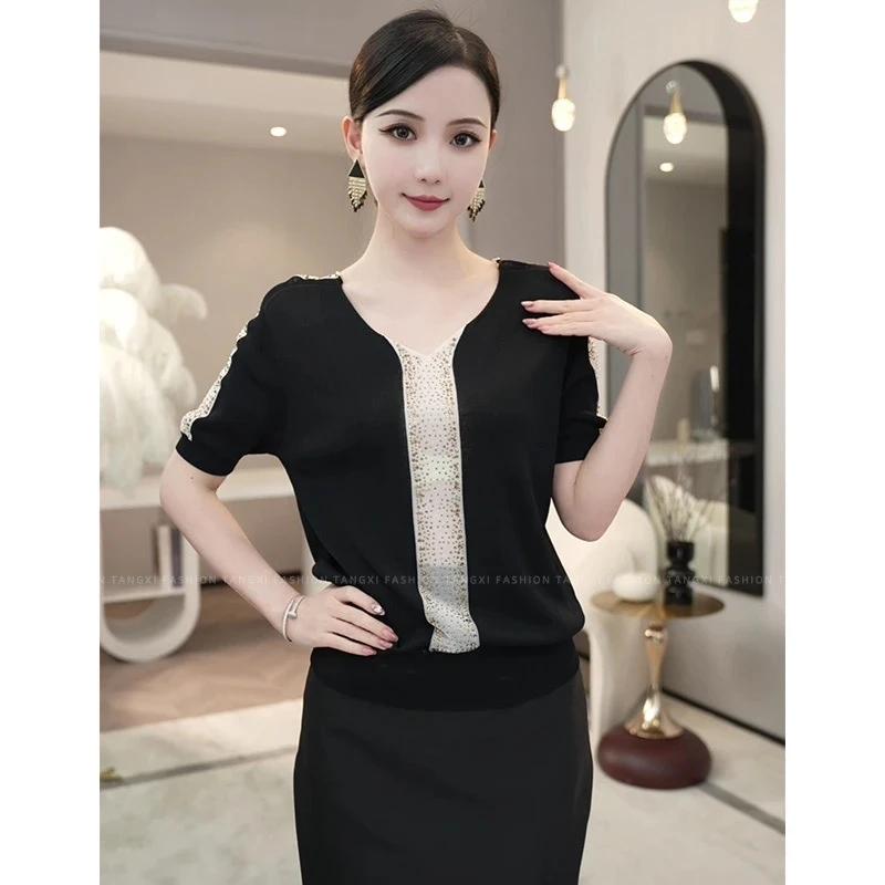 Women s Black Rhinestone Contrast V-Neck Short Sleeve Form Fitted Knit Casual Top L