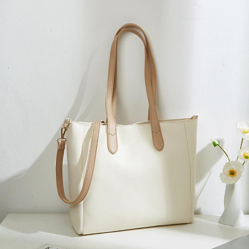 Large-capacity Women's Bag, Fashionable Shoulder Bag, Versatile for Commuting, Niche Design Tote Bag