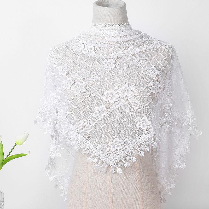 Triangle Lace Veil,Lace Scarf ,Catholic Veil,Church Veil,Chapel Veil Mantilla,Women Lace Shawl