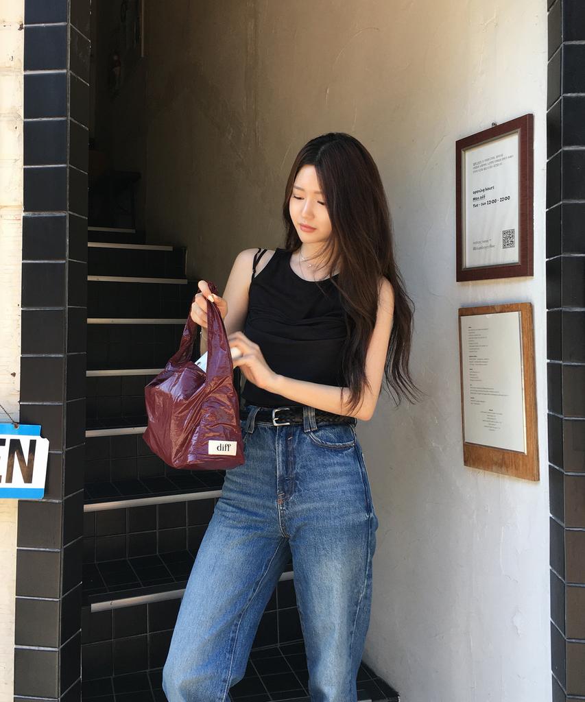 Diff Hobo Bag S Shine (Burgundy)