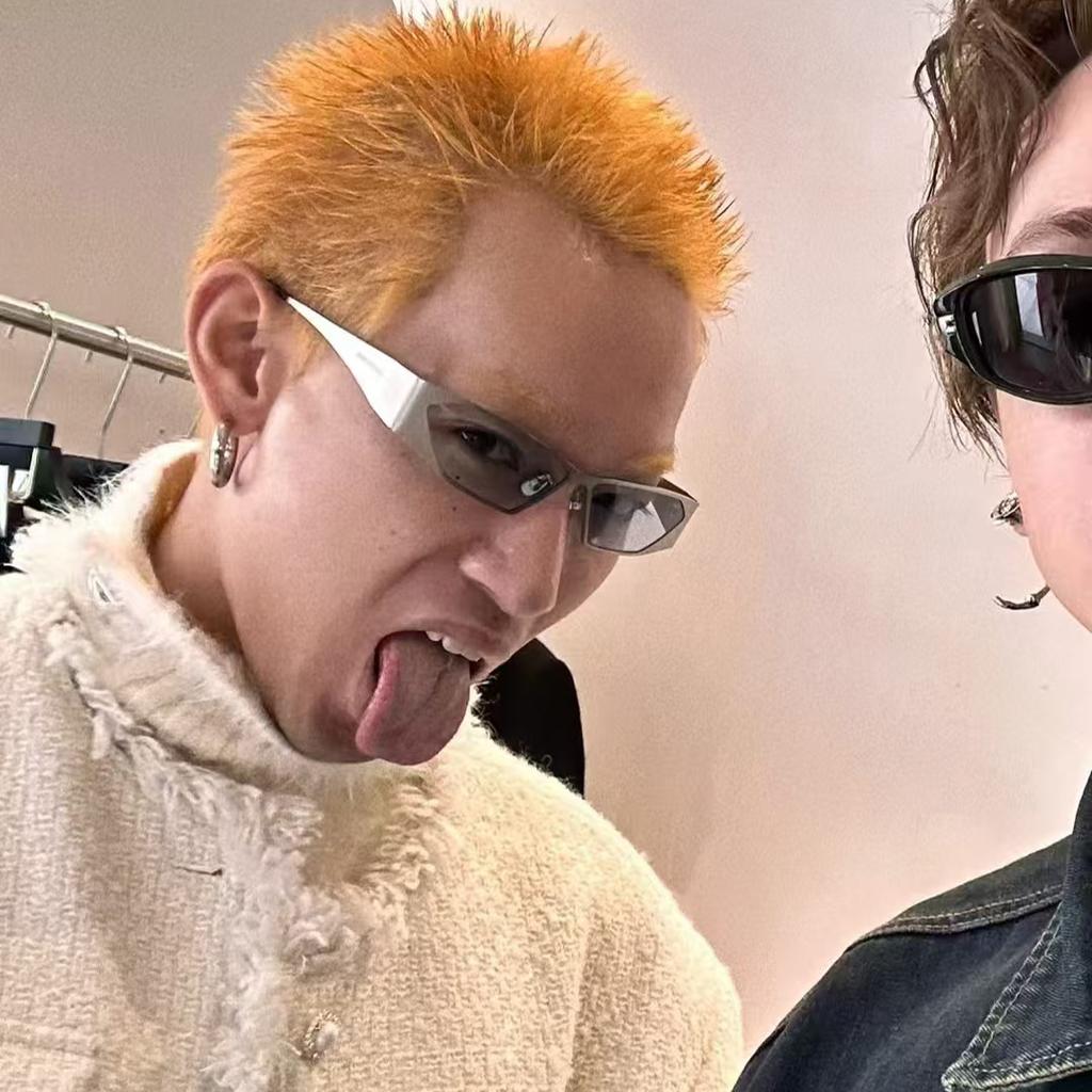 Punk Stylish Men’S Sunglasses Fashion Rectangle Shape Sun Glasses Women Outdoor Bicycling Sun Glasses For Women