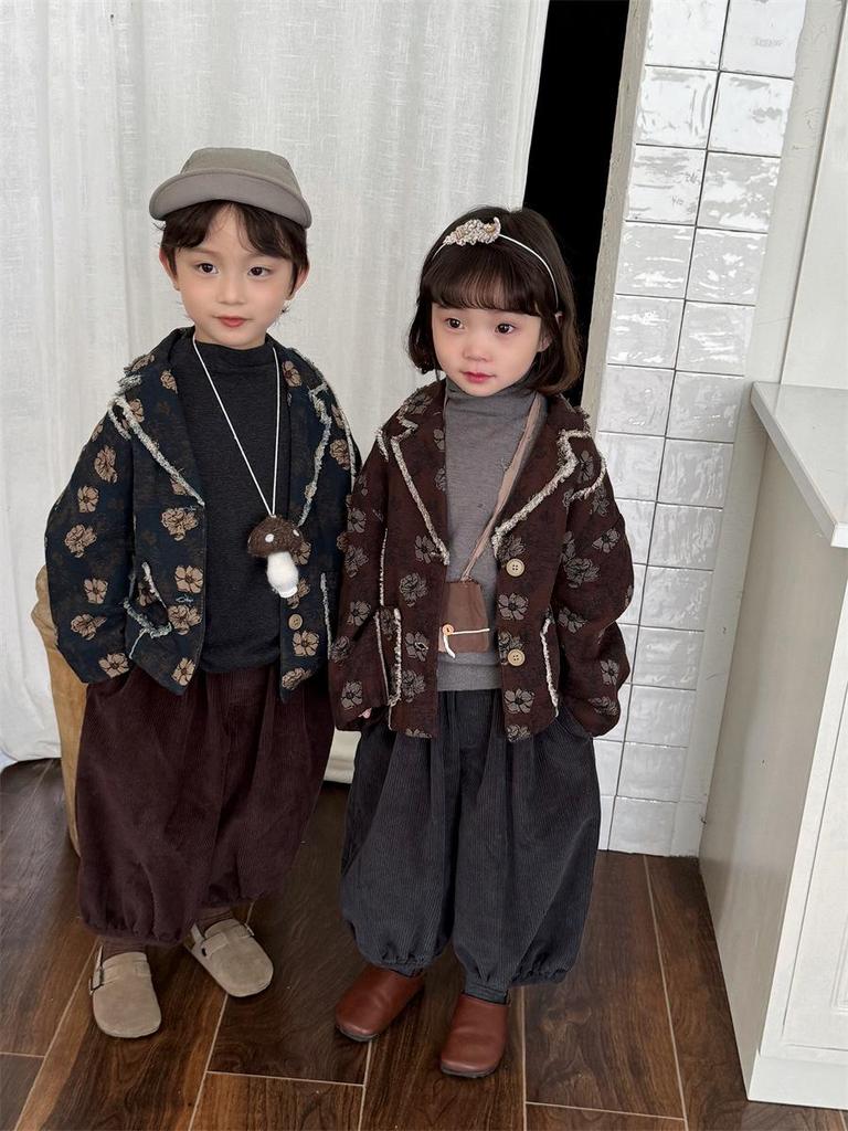 Jiaye Kinder 2025 Frühling Cord Neun-Punkte-Hose für Jungen und Mädchen - Retro Wald Pumphose