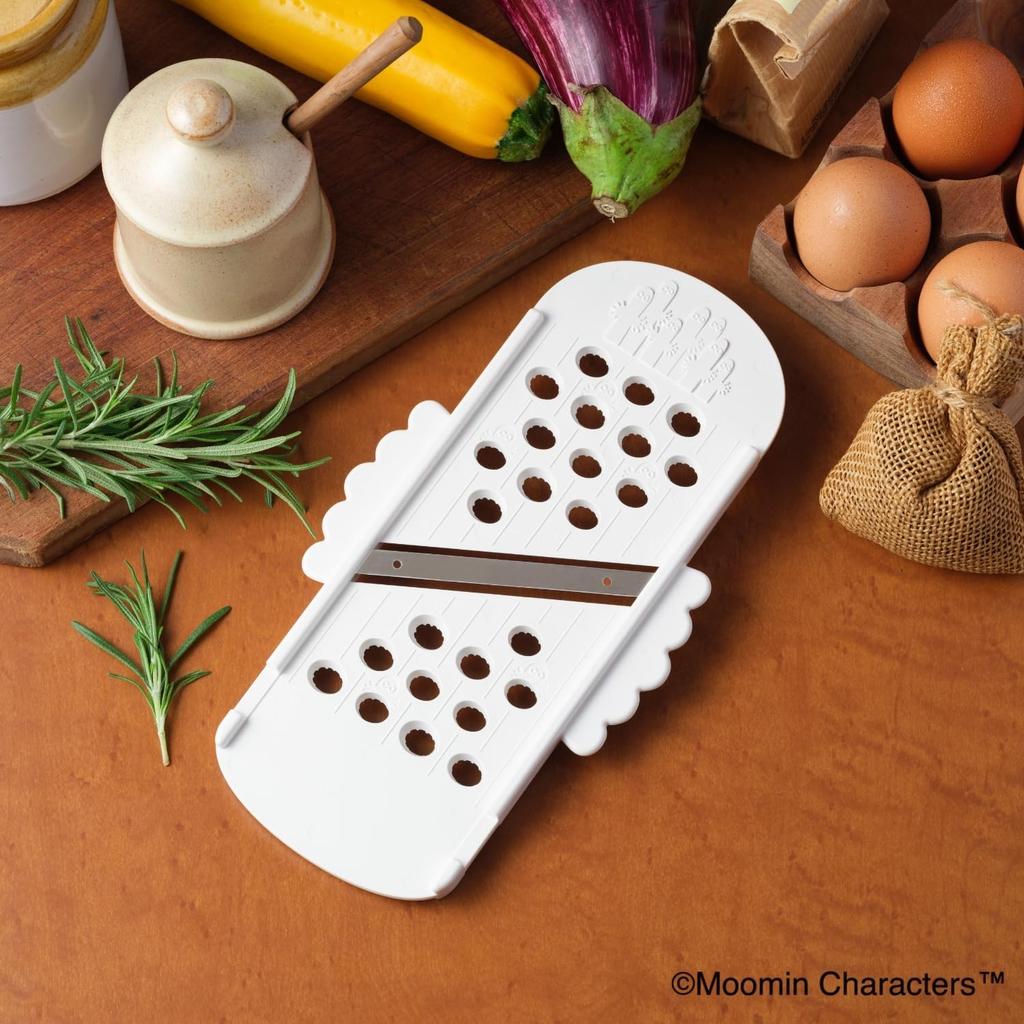 KAI Corporation Slicer Moomin Made in Dishwasher Easy to for Grating DH7405 Grater, Design, Japan, Safe, Clean, Radishes, White,