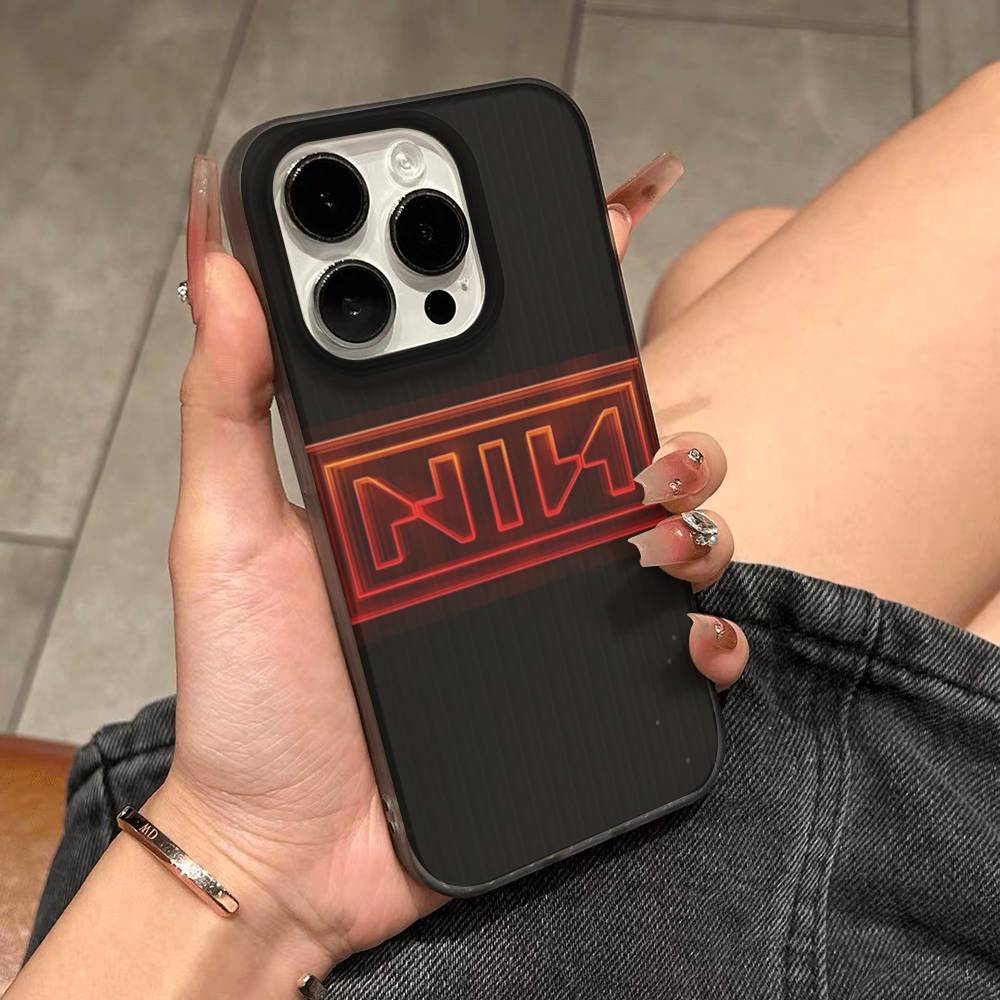 1pc Rock Band Nine I-Inch N-Nails Phone Case For IPhone 16 15 17 Pro 11 12 13 14 Pro Max Plus Soft Ripple Silicone Cover Shell