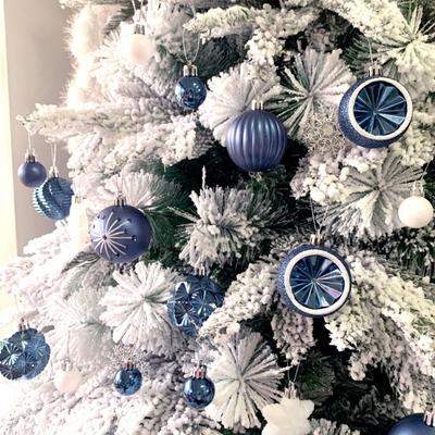 Christmas Ornaments Set Shatterproof Plastic Baubles Snowflakes Stars Hanging Ornament for Xmas