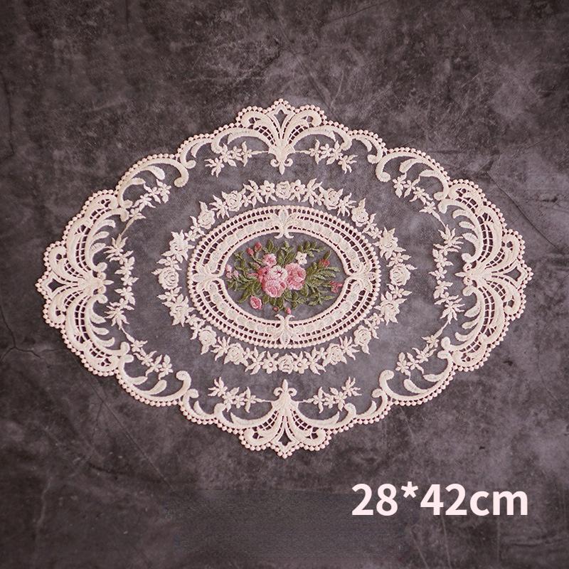 1Pcs Dining Table Embroidery Craft Placemat European Style Lace Insulation Plate Mat Anti-scald Coaster Table Pads