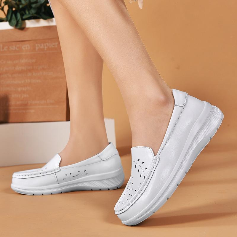 Nuove scarpe da infermiera donna suola morbida pelle di mucca traspiranti non stancano i piedi antiscivolo deodoranti in pelle scarpe mediche