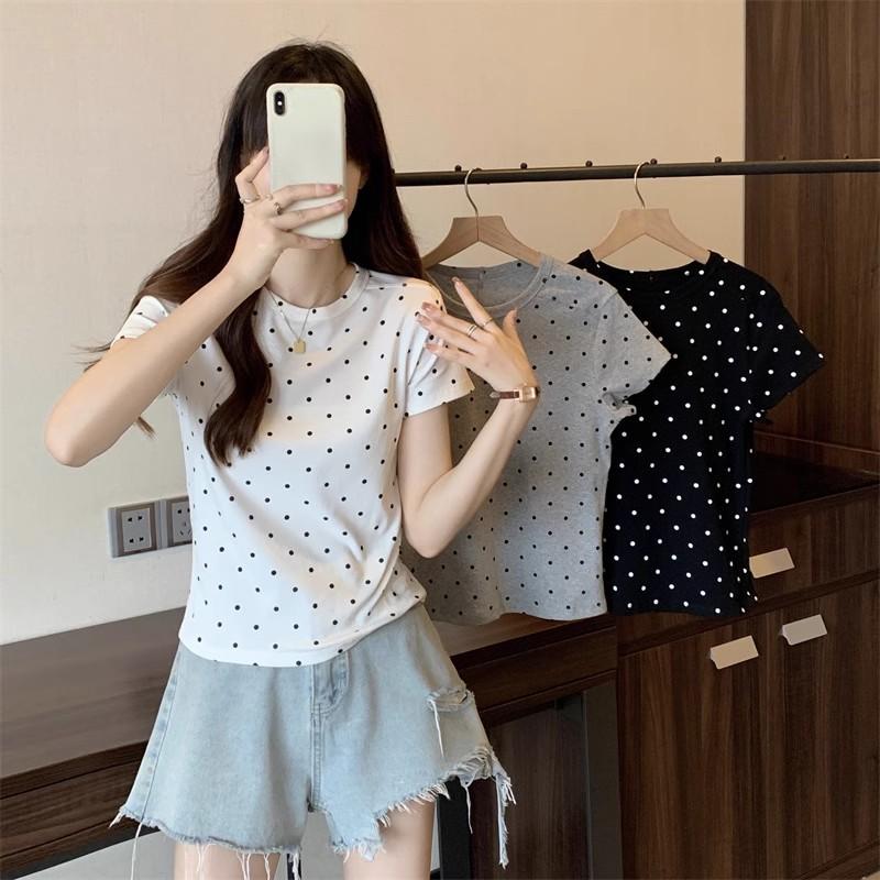New Arrival Summer Clothing Style Short-sleeved Slim Sweet T-shirt for Girls with Straight Shoulders Slim-fit Slim Design Polka Dot Top
