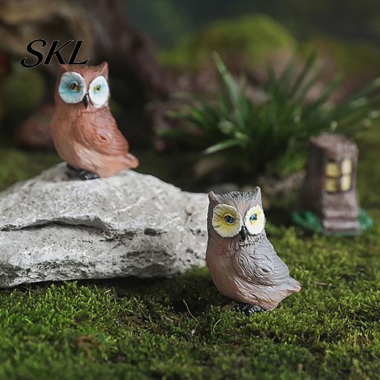 Decorative Garden Owls Mini Simulation Owl Resin Figurine, Lifelike Feather Texture Animal Statue, Weather-Resistant Micro Miniature Figurines