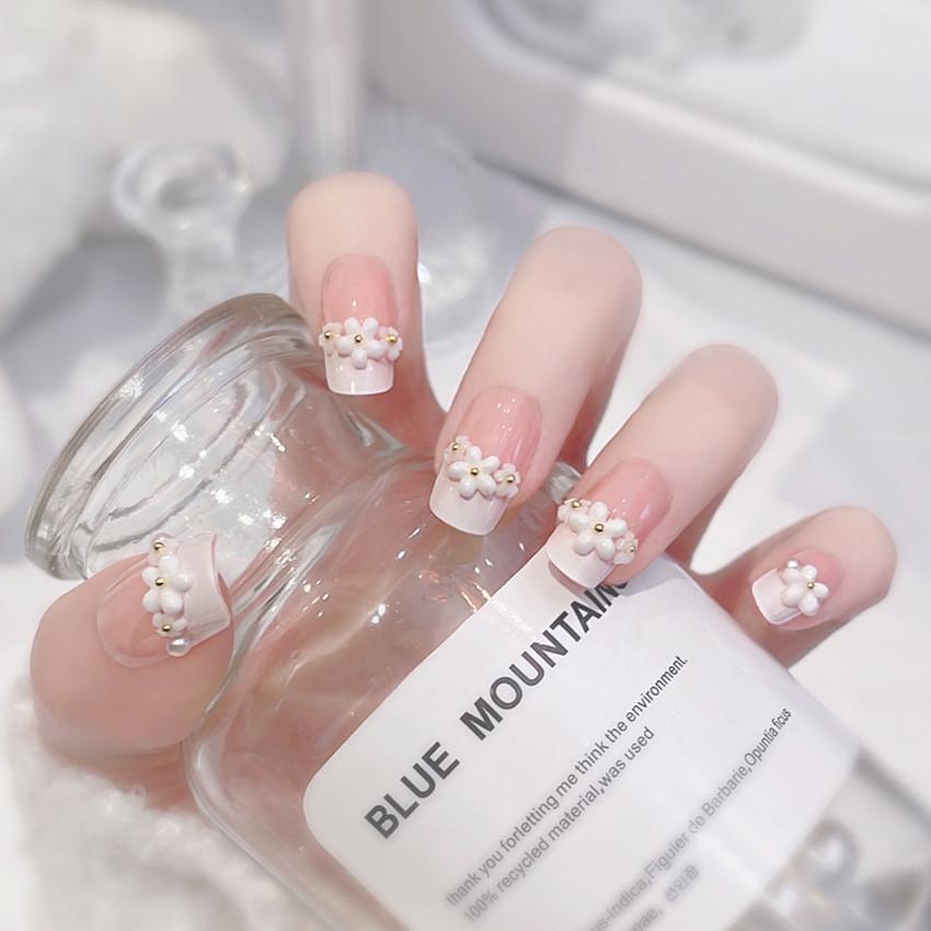 Small Fresh Sweet Flower Nail Patch Fake Nails Fashion Simple And Cute Style