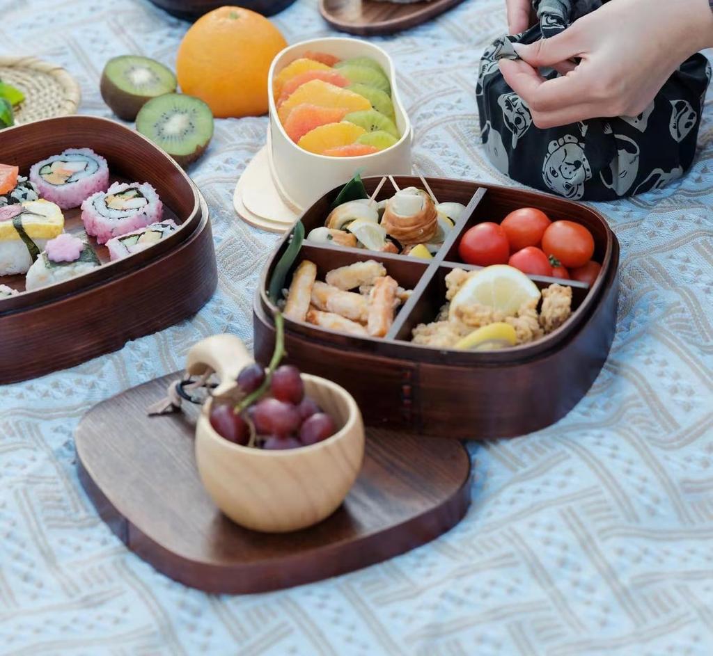 KXLCGYK Bentwood Bento Box, 2-Tier, Large Capacity, 2800ml, with Cross Dividers, Japanese-Style Wappa Lunch Box, Natural Lacquer Finish, Removable