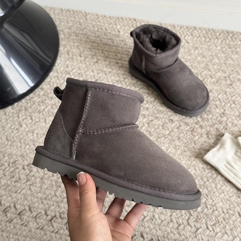 Children's Snow Boots Girls Winter New Fur Integrated Short Tube Velvet Thermal Cotton Shoes Boys Winter Shoes Sangpo