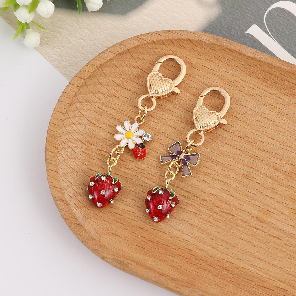 Set Of 3 Lifelike Strawberry Pendant Keychains Key Accessory Lightweight Key Holder Women's Fashion Bag Accessories