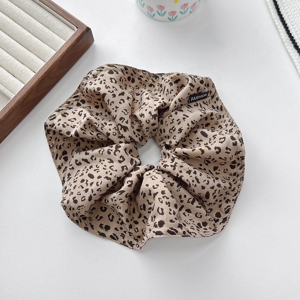Korean Retro Leopard Print Scrunchie - High-End Hair Tie for Women