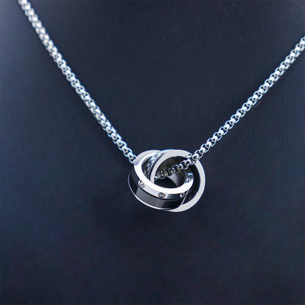 Fashion Trendy Men'S And Women'S Double-Ring Diamond-Encrusted Pendant Necklace High-End Trendy Cool Titanium Steel Pearl Chain Jewelry