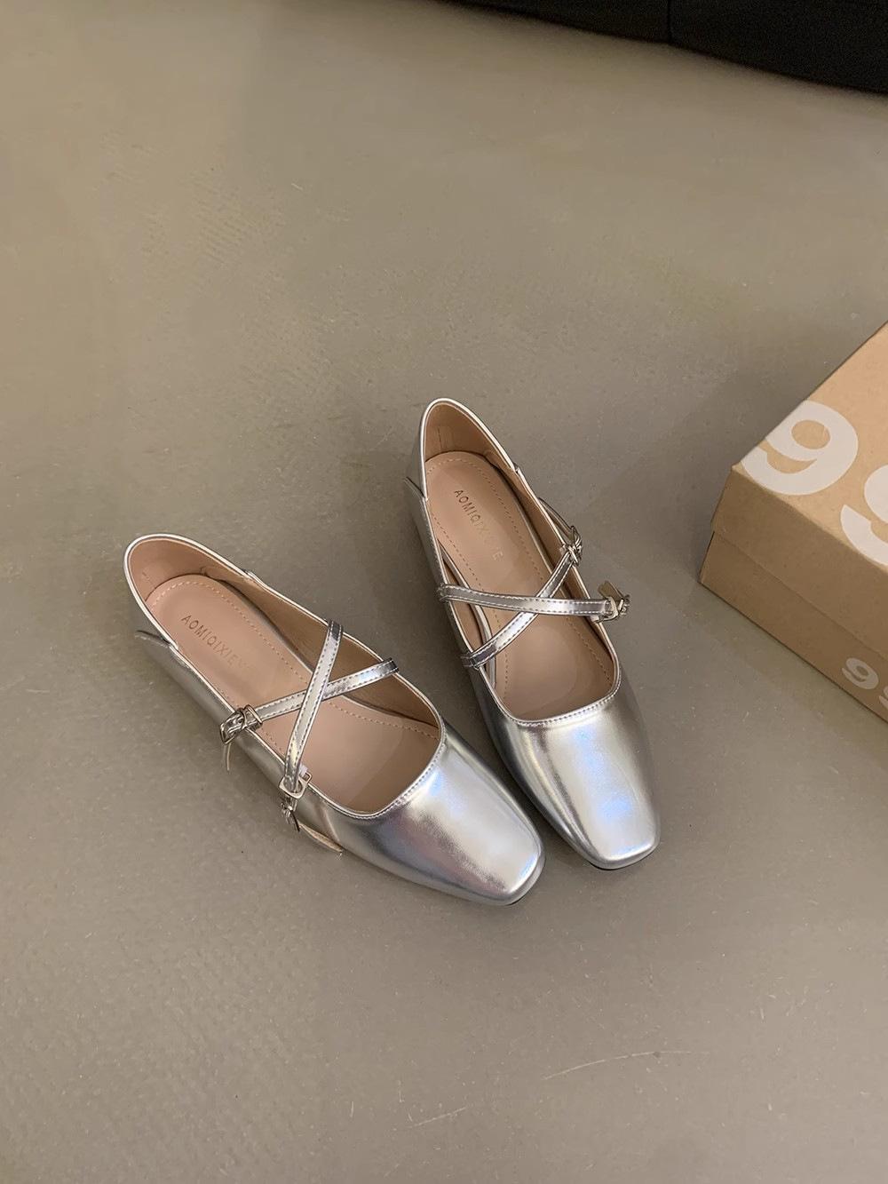 

Серебристый светлый рот одинарная обувь женская весна и осень новая темпераментная нежная толстый каблук туфли Мэри Джейн 39 серебряный