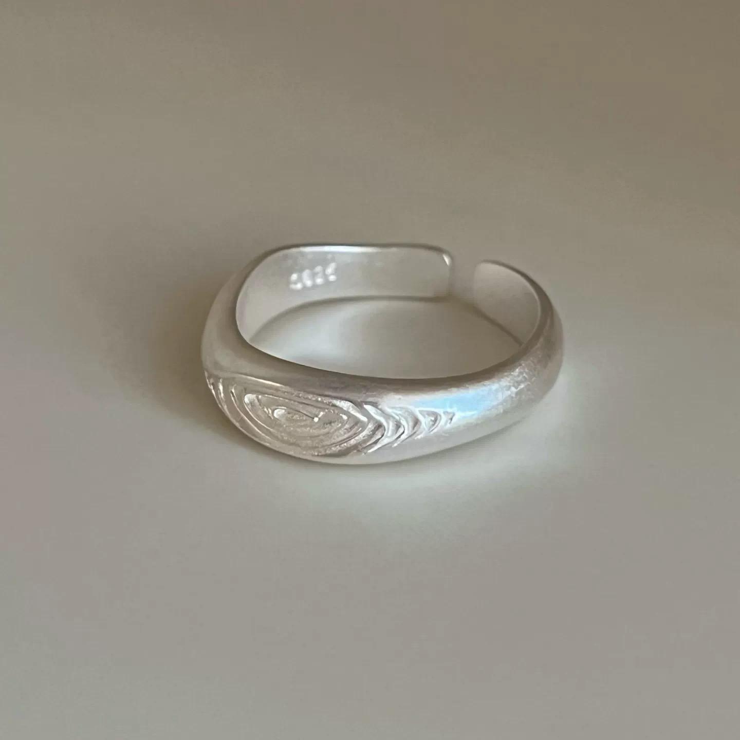 

BF CLUB 925 Sterling Rings for Women Simple Geometric Handmade Irregular Retro Prints Ring Allergy For Birthday Gift resizable