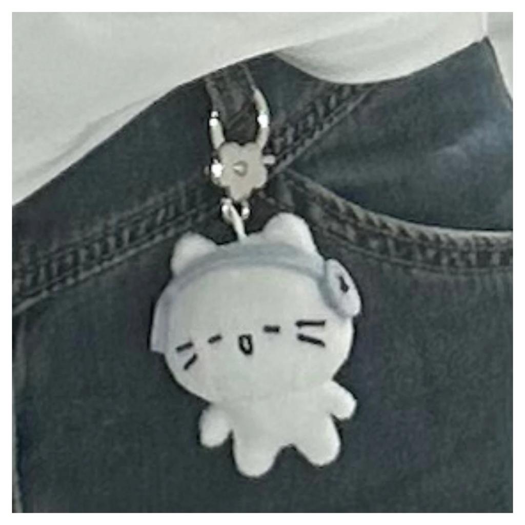Cute Headphones Kitten Couple Keychain Mini Crying Cat Doll Plush Keyring Cartoon Dog Bee Bag Pendant Charms Backpack Decoration
