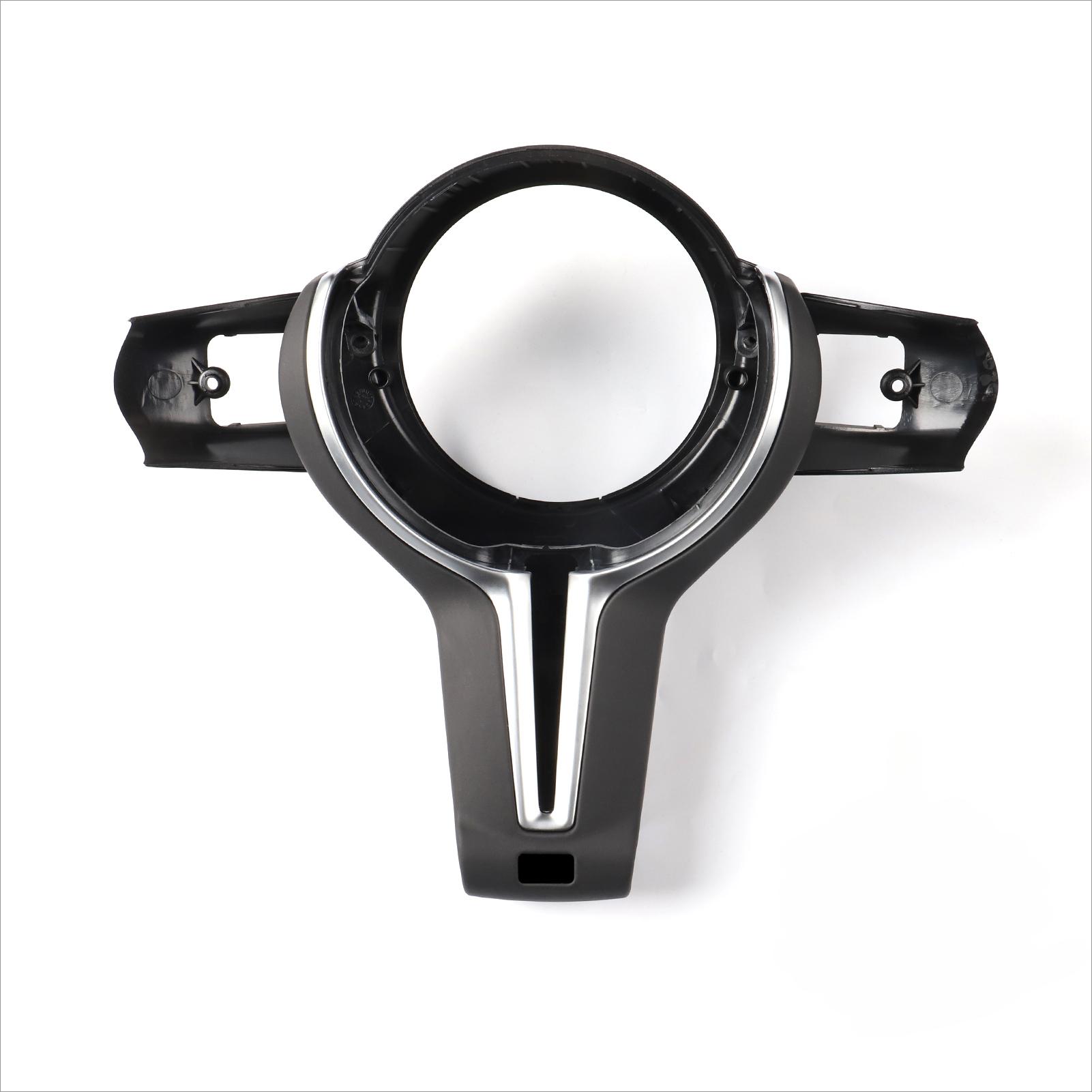 

Для F20 F22 F30 F31 F32 F33 F36 F10 F18 F06 F01 F12 F13 F15 F16 F25 F26 F80 F87 F82 Замена отделки рулевого колеса из углеродного волокна