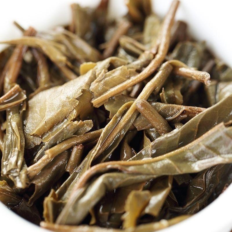 Bolo de Chá Pu-erh Primavera Precoce 400g MENGKU Rongshi Mu Ye Chun Chá Pu'er