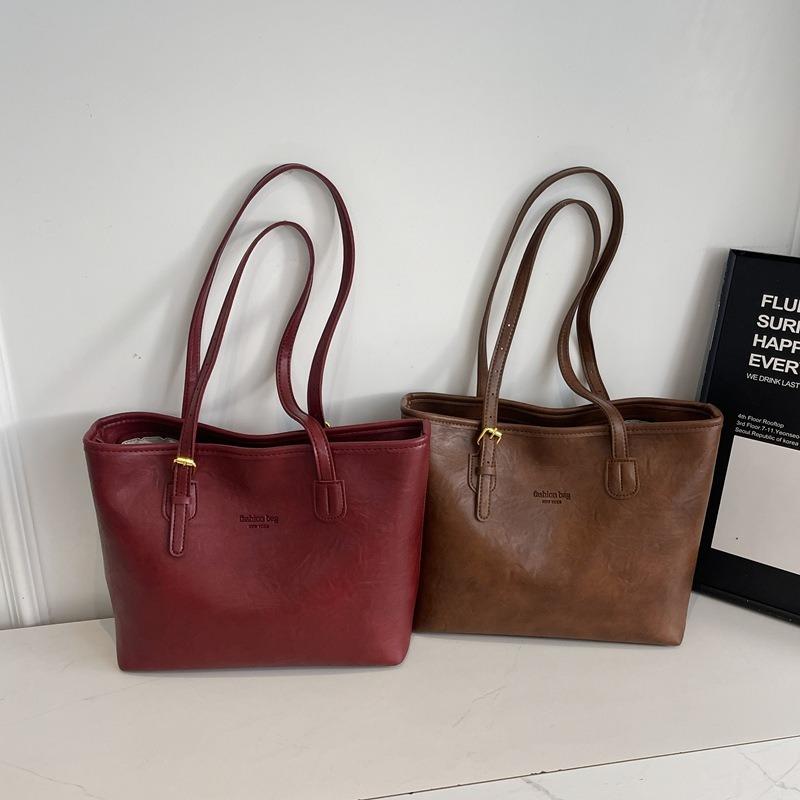Fashion large-capacity bag to work New casual class One shoulder texture Fashion commuter tote bag