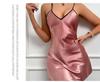 Abito estivo casual da donna europeo-americano con spalline sottili e schiena scoperta - Camicia da notte tinta unita