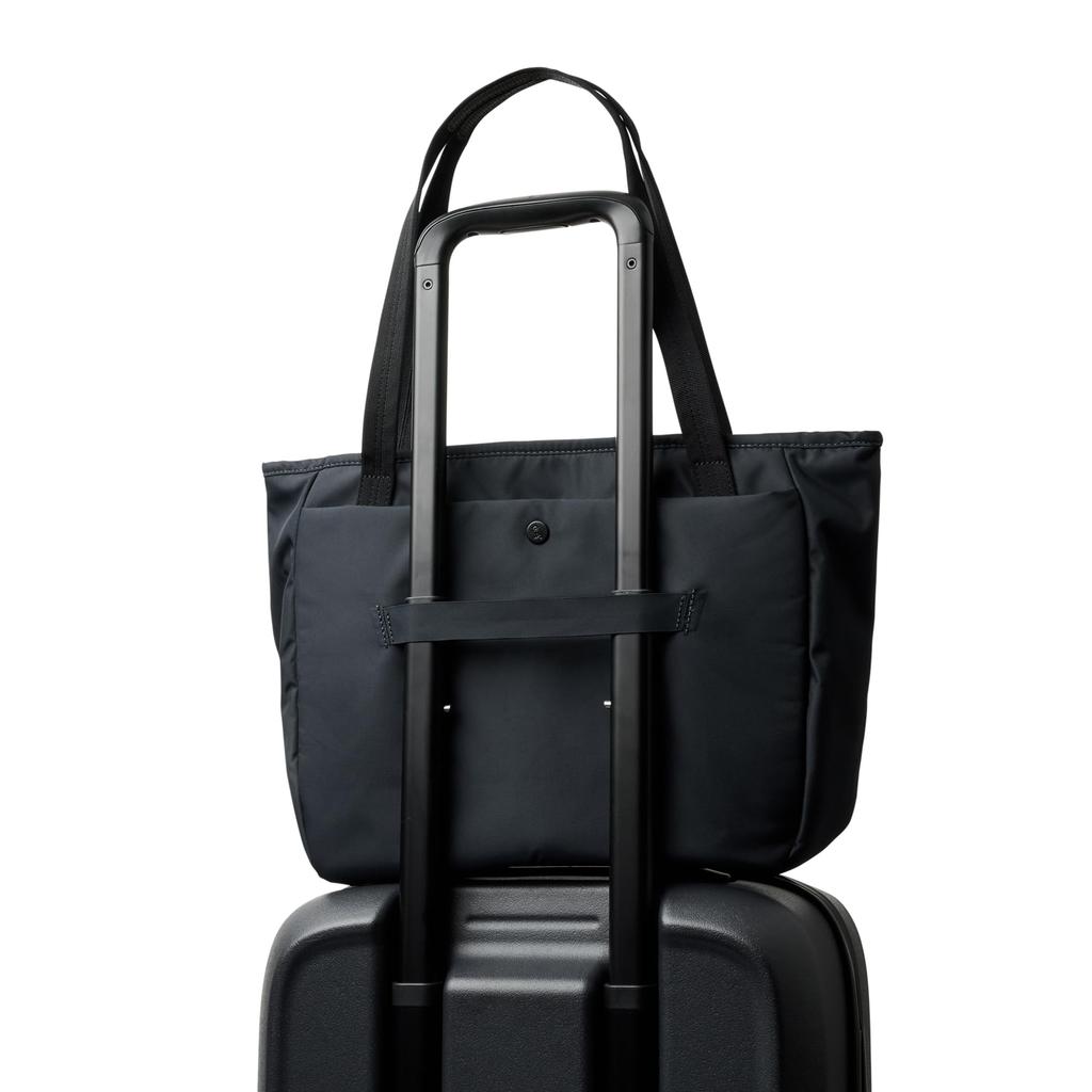 Tokyo Wonder Tote 12L PC Tote Bag Fits Laptops Navy [Bellroy] - 14-inch -
