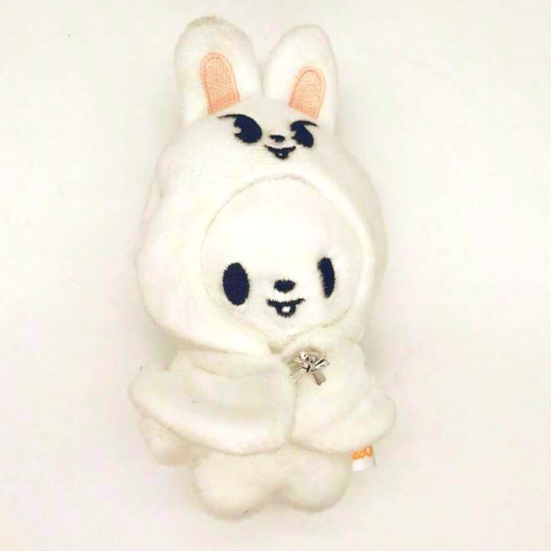 

[USED] Stray Kids Skzoo Cape Keychain Reno Leavitt