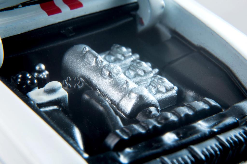 Tomytec Tomica Limited Vintage LV-213b Prince Skyline GT 2nd Japan Grand Prix #41 White Finished Model 332879
