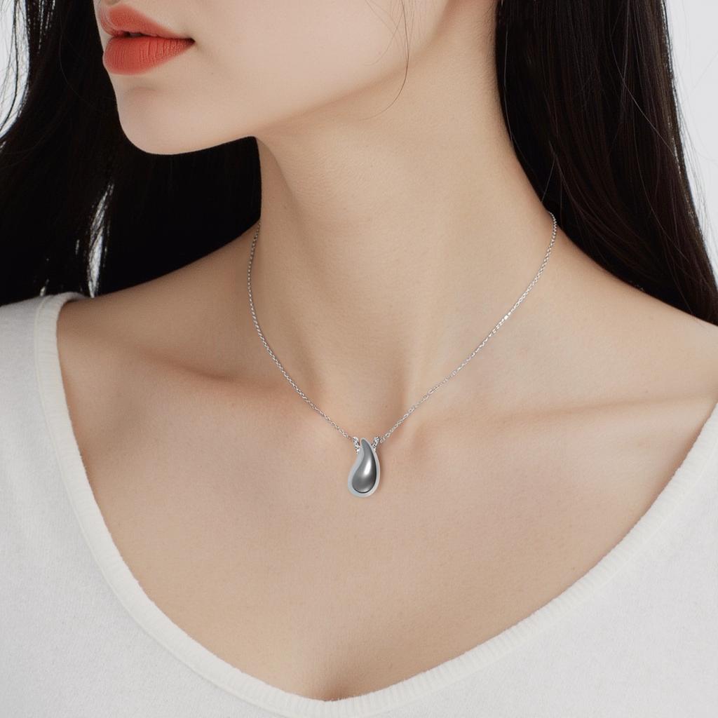 Tiffany & Co. Elsa Peretti® Teardrop Silver Necklace Women Necklace 60020672