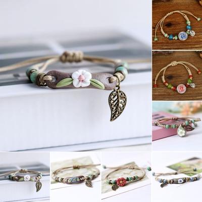 Dámský náramek Ručně vyráběné splétané tkané keramické korálky Duté listy Etnický styl Dárek Nastavitelný květinový přívěsek Studentský náramek Provaz Módní šperky