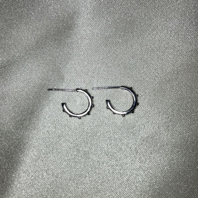 Kolczyk mini sztyft fillow