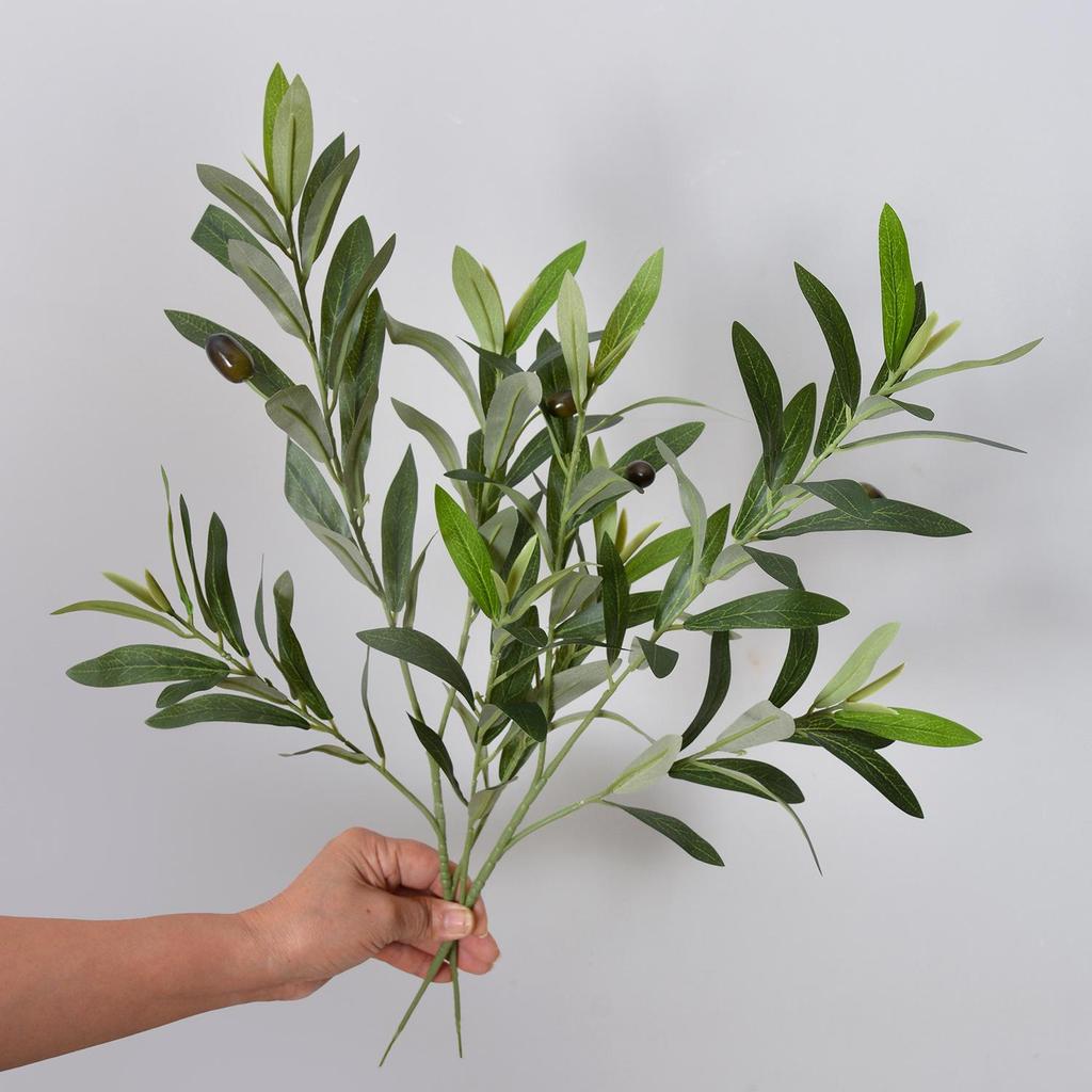 Sztuczne kwiaty gałązki oliwne z 4, 6 i 11 odgałęzieniami do dekoracji ślubnych i fotograficznych