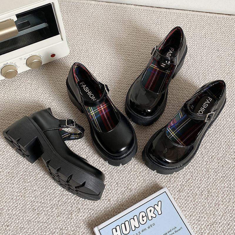Women's Retro British-Style Mary Jane Loafers with Thick Soles and Height Boost - Japanese Spring/Summer Trend.