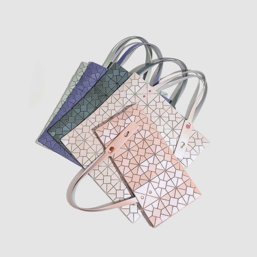 Geometric Diamond-shaped Single shoulder Large capacity Trendy Shoulder Tote Bag