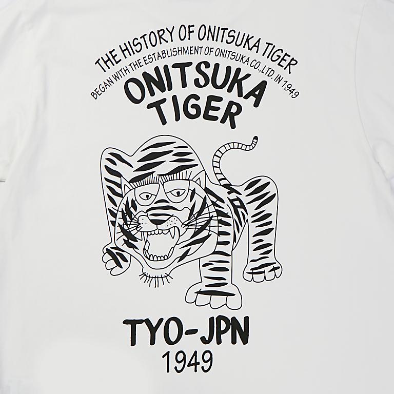 Onitsuka Tiger Graphic Tee Round Neck Short Sleeve Slim Fit Fashion Trendy Printed T-Shirt Unisex tops White 2183B620-100