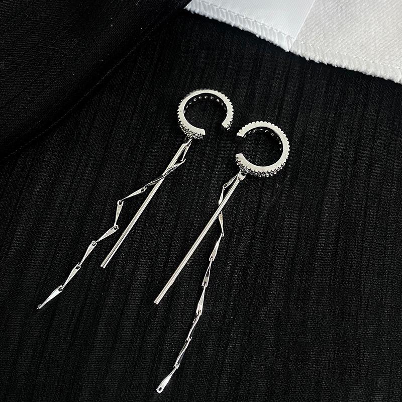 Classic Zircon Tassel Ear Bone Clip Sparkling C-Shaped Non Perforated Rhinestone Fashionable Design Earrings Women Party Jewelry