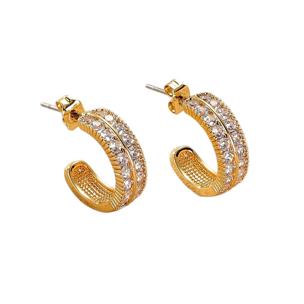 Elegant C-Shaped Zircon Stud Earrings – European and American Style, High-end Feel, Light Luxury Design