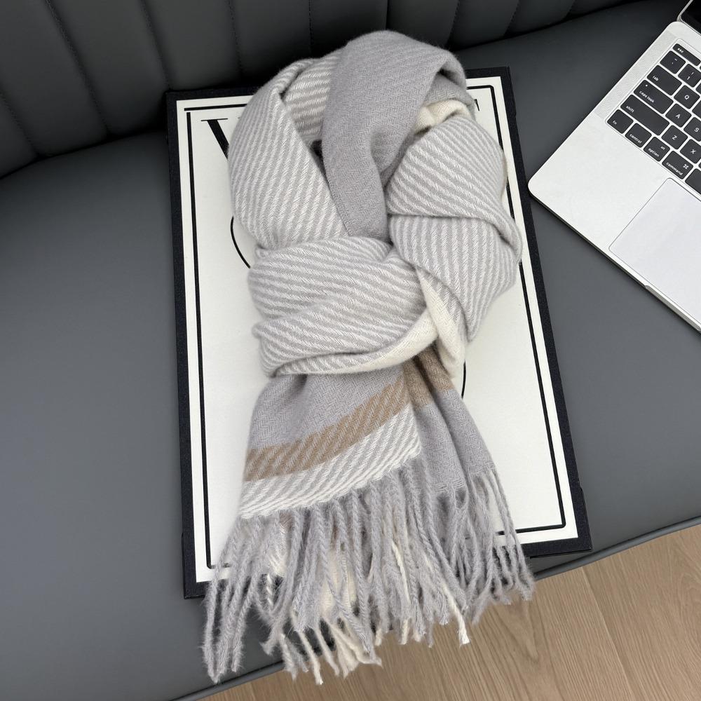 Thickened Women's Cashmere Scarf Korean Style Winter Neck Warmer Fashion Checkered Scarf  Women